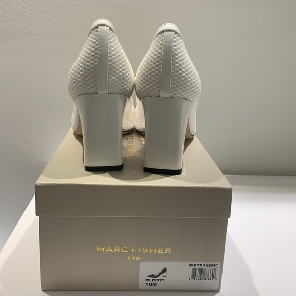 NIB Marc Fisher LTD Zesty White Fabric Heels size 10M - Picture 13 of 13